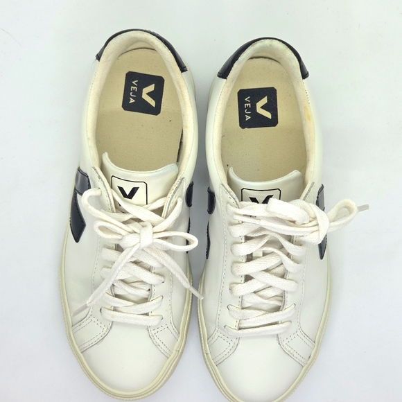 Veja Women's White and Black Sneakers - Picture 16 of 16